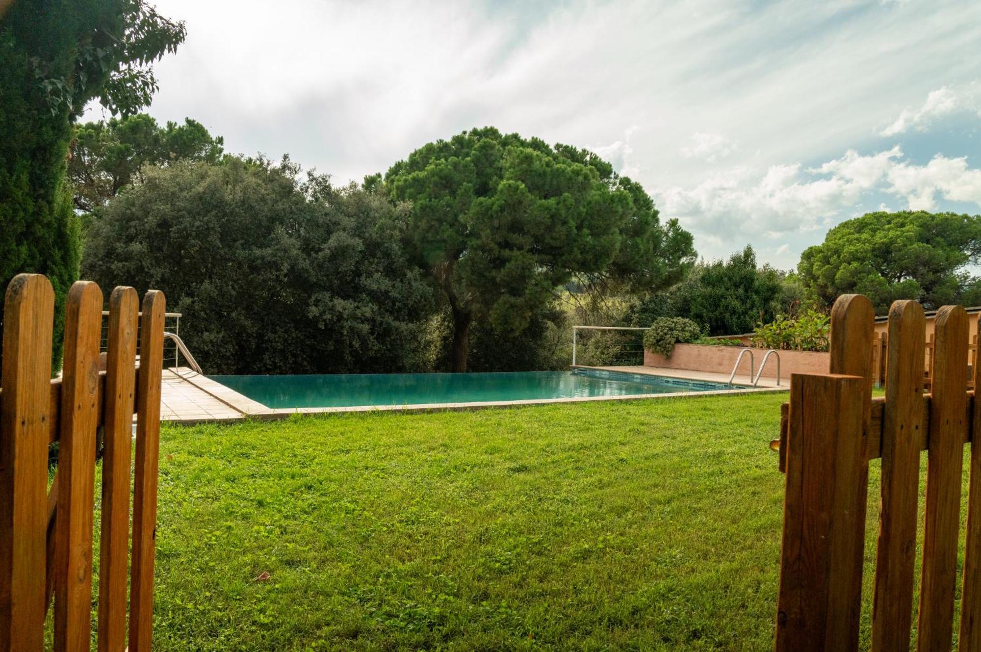 Casa Rural El Bruguer Vell Santa Eulalia de Ronsaná Exterior photo